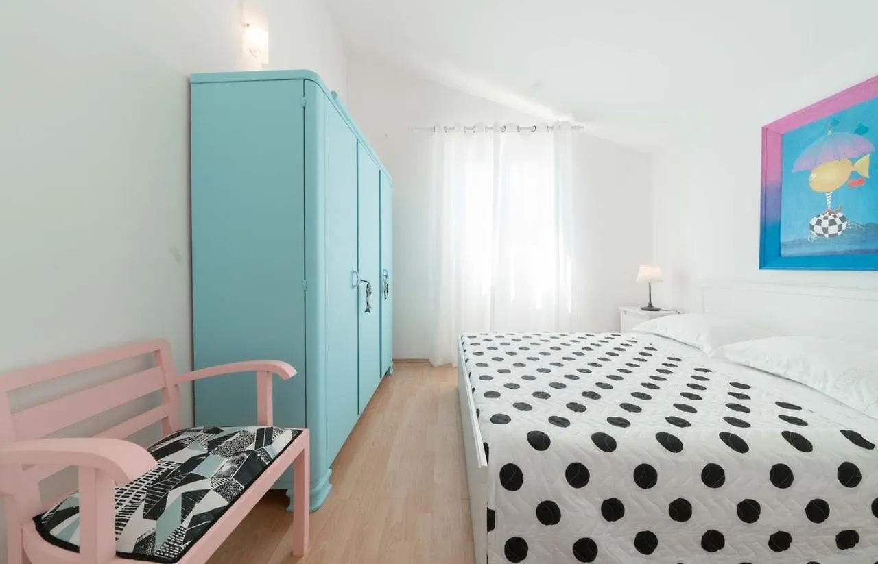 Beach House Mela Vlasici Holiday home